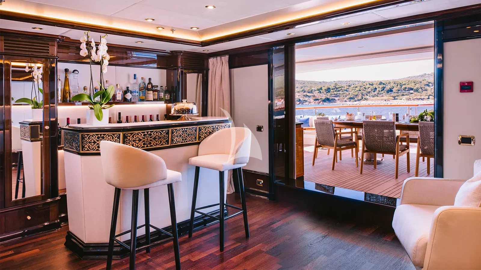 Charter Yacht DILARA - Benetti 59m - 6 Cabins - Athens - Mykonos - Paros - Cyclades - Greece