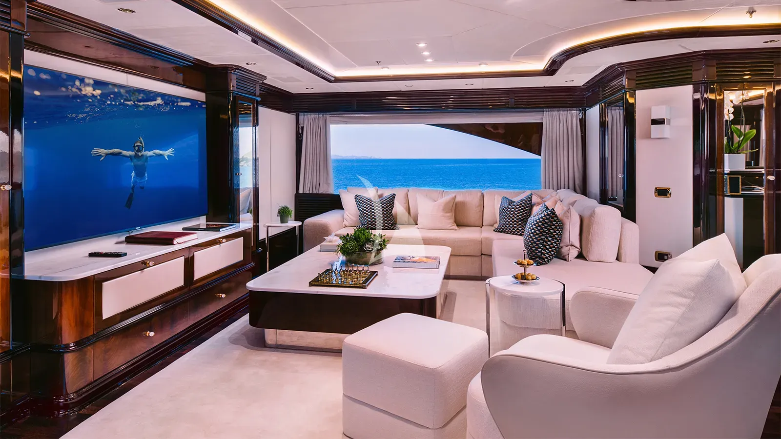 Charter Yacht DILARA - Benetti 59m - 6 Cabins - Athens - Mykonos - Paros - Cyclades - Greece