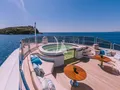 DILARA Benetti 59m - sundeck jacuzzi DILARA Benetti 59m - sundeck jacuzzi