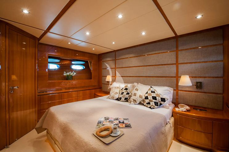 Charter Yacht DILIAS - Posilippo 80 - 4 Cabins - Athens - Mykonos - Paros - Cyclades - Greece