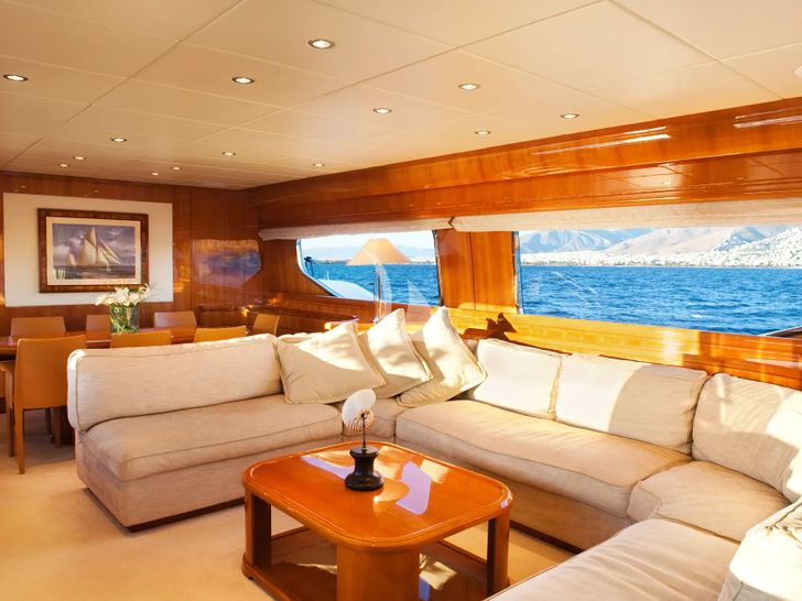 DILIAS Posilippo 80 - saloon DILIAS Posilippo 80 - saloon