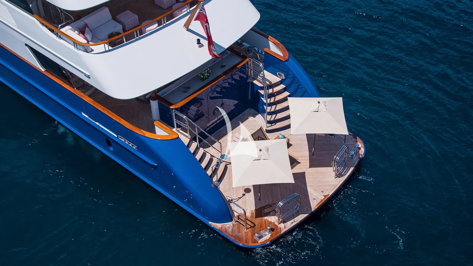 DIRT POOR Trinity 161 - aft shot