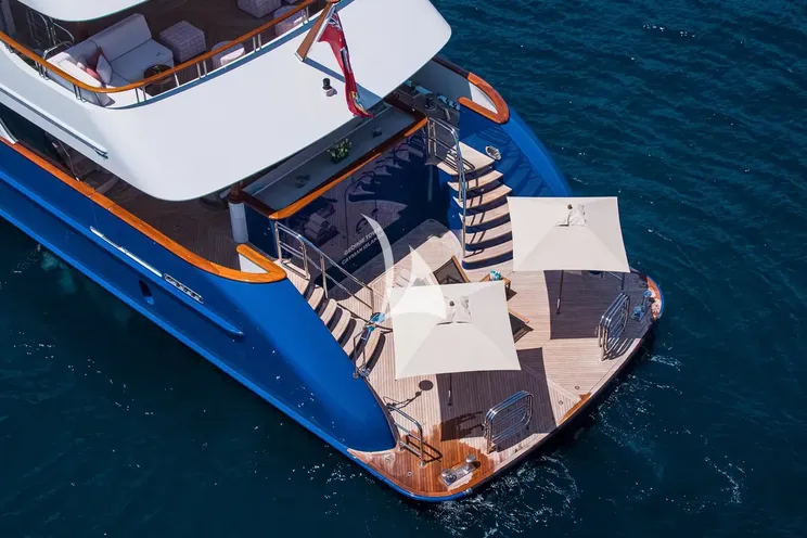 Charter Yacht DIRT POOR - Trinity 161 - 5 Cabins - Nassau - Exumas - Bahamas