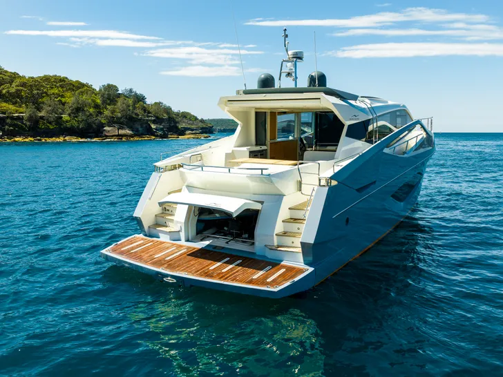 IMPLUSE Numarine 62 Flybridge - anchored aft shot IMPLUSE Numarine 62 Flybridge - anchored aft shot