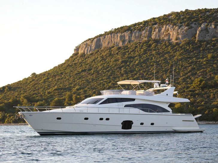 DOMINIQUE Ferretti 681 Crewed Motor Yacht DOMINIQUE Ferretti 681 Crewed Motor Yacht