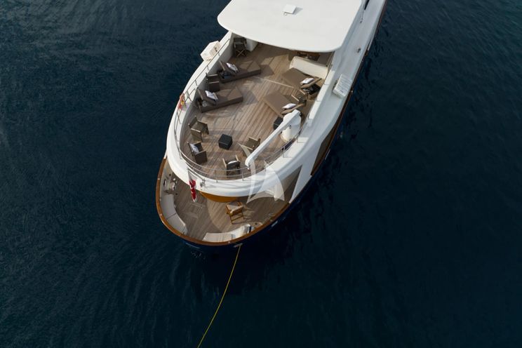 Charter Yacht DON CIRO - Benetti SD105 - 4 Cabins - Genoa - Naples - Capri - Positano - Amalfi Coast - Italy