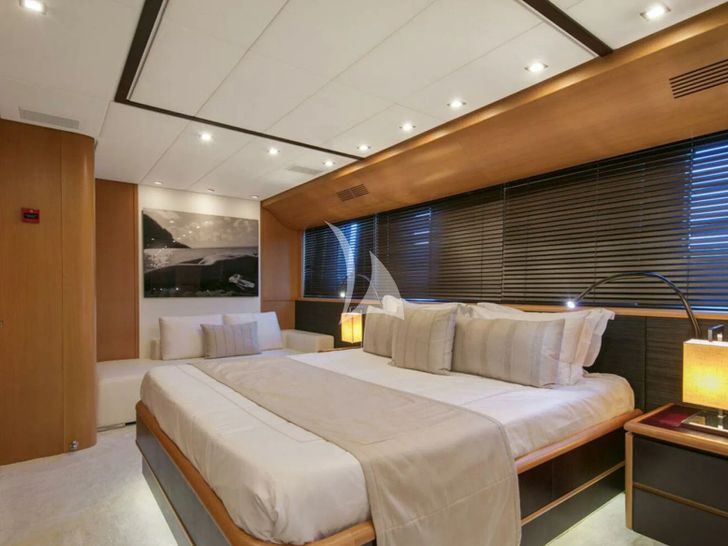 D'ONE D Leopard(Arno 46)- VIP cabin 1 D'ONE D Leopard(Arno 46)- VIP cabin 1