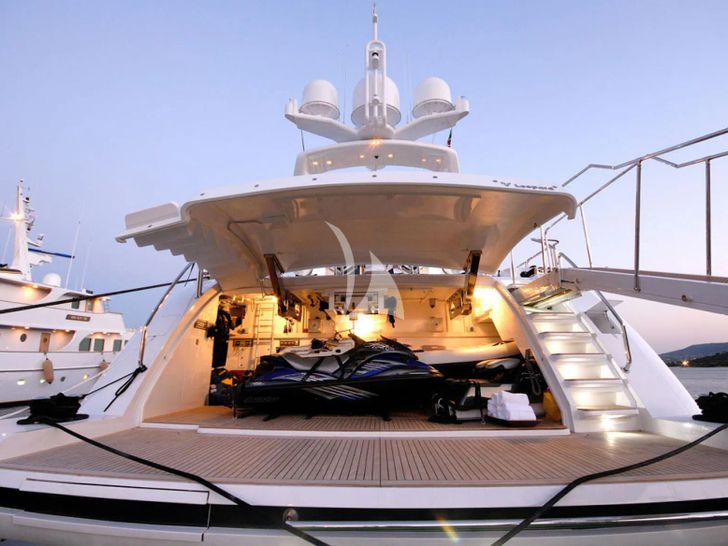 D'ONE D Leopard(Arno 46)- beach club D'ONE D Leopard(Arno 46)- beach club