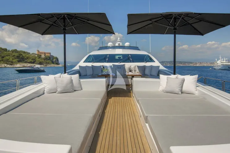 Charter Yacht D'ONE D - Leopard 46 - 5 Cabins - Cannes - St Tropez - Nice - Antibes - Monaco - French Riviera