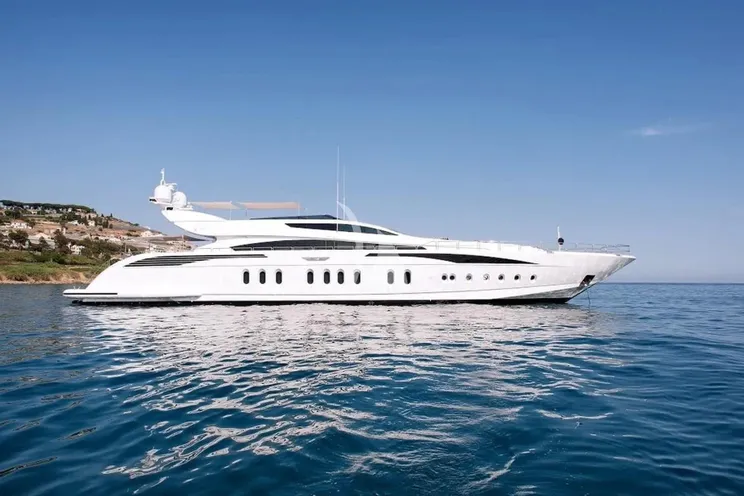 Charter Yacht D'ONE D - Leopard 46 - 5 Cabins - Cannes - St Tropez - Nice - Antibes - Monaco - French Riviera