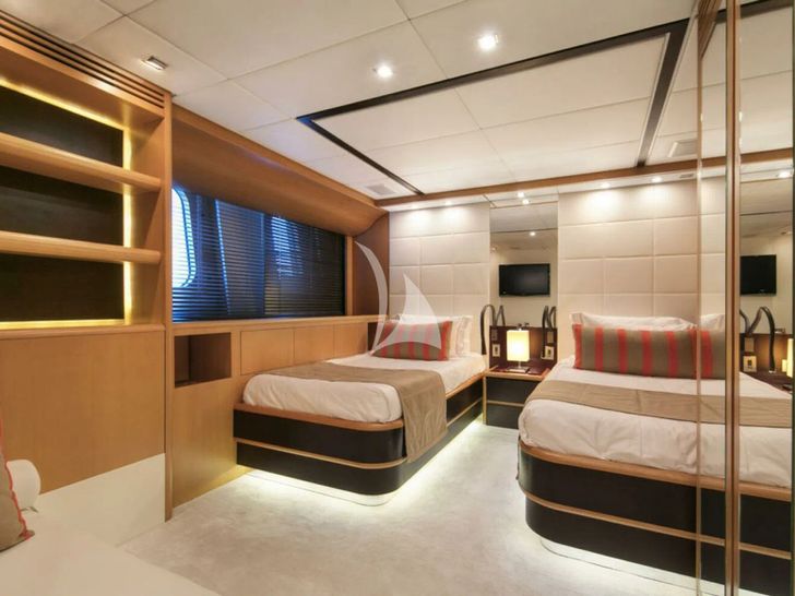 D'ONE D Leopard(Arno 46)- twin cabin 1 D'ONE D Leopard(Arno 46)- twin cabin 1