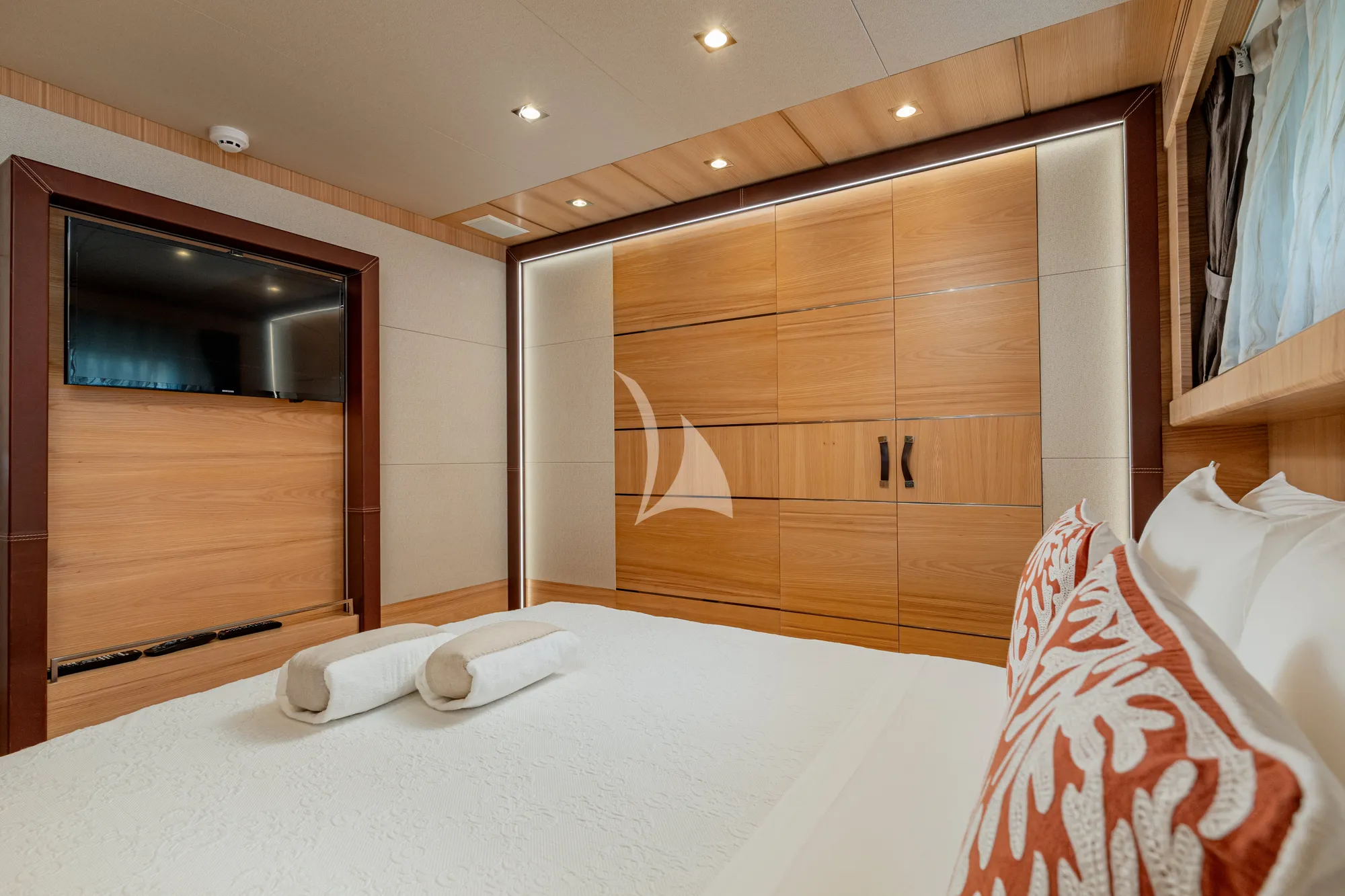 DON MICHELE C Boats 27m - VIP cabin 1 bed and TV