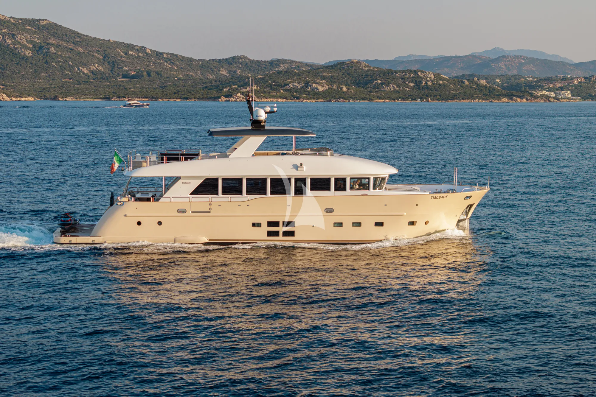DON MICHELE C Boats 27m - profile