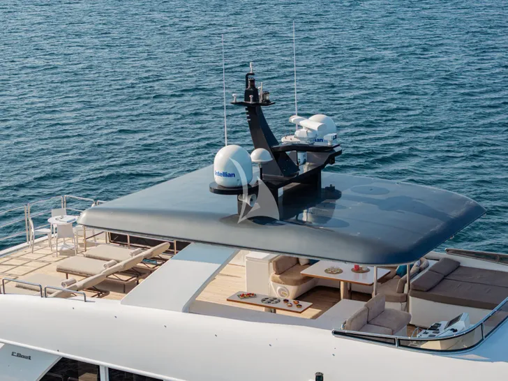 DON MICHELE C Boats 27m - sundeck side shot DON MICHELE C Boats 27m - sundeck side shot