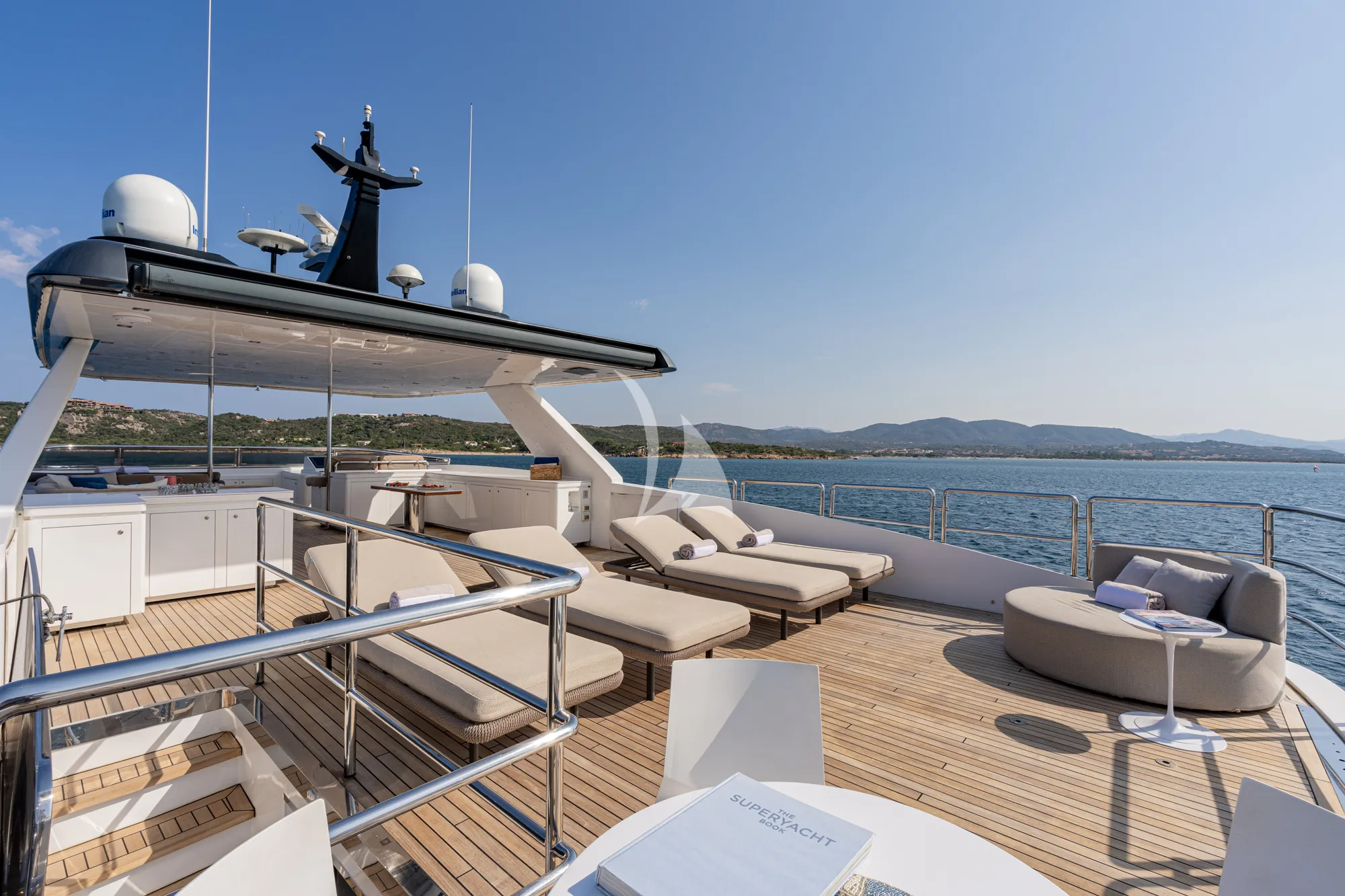 DON MICHELE C Boats 27m - sundeck sunbathing area