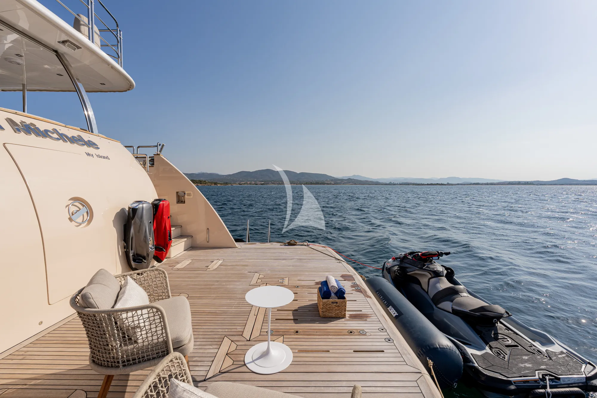 DON MICHELE C Boats 27m - aft swim platform