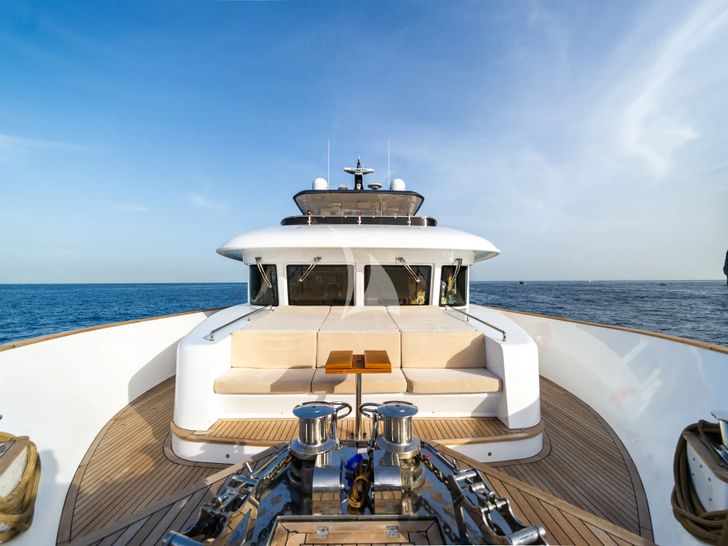 DON MICHELE C Boats 27m - foredeck DON MICHELE C Boats 27m - foredeck