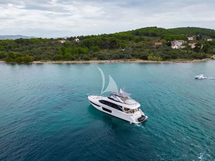 DONNA Azimut 68 Fly - anchored aerial shot DONNA Azimut 68 Fly - anchored aerial shot