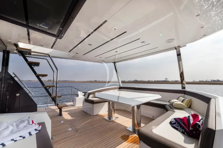 Charter Yacht DON`T TELL MOM - Galeon 640 Fly - 4 Cabins - Miami - Florida
