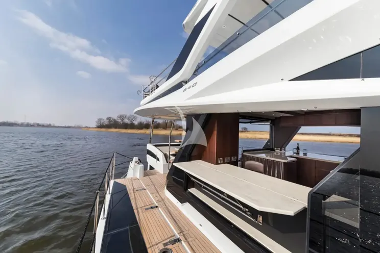 Charter Yacht DON`T TELL MOM - Galeon 640 Fly - 4 Cabins - Miami - Florida