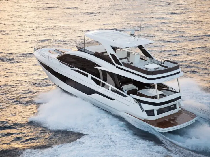 DON`T TELL MOM Galeon 640 - cruising aft view DON`T TELL MOM Galeon 640 - cruising aft view