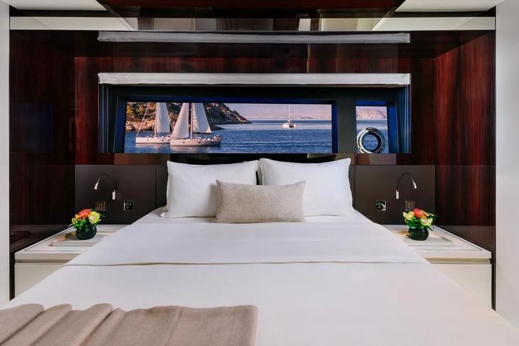 Charter Yacht DON'T WORRY - Riva Dolcevita 110 - 5 Cabins - Athens - Mykonos - Paros - Cyclades - Greece