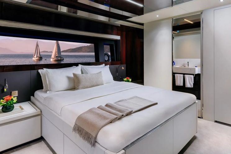 Charter Yacht DON'T WORRY - Riva Dolcevita 110 - 5 Cabins - Athens - Mykonos - Paros - Cyclades - Greece