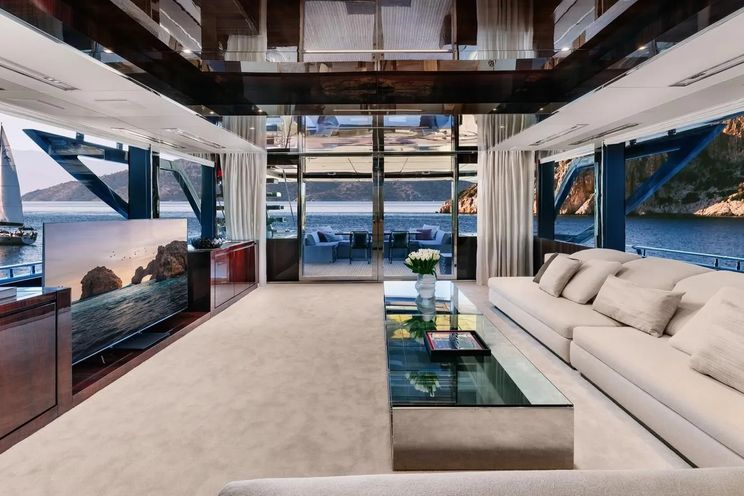 Charter Yacht DON'T WORRY - Riva Dolcevita 110 - 5 Cabins - Athens - Mykonos - Paros - Cyclades - Greece