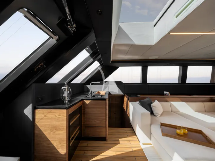 DOUBLE HAPPINESS Sunreef 60 Eco Power - Galley DOUBLE HAPPINESS Sunreef 60 Eco Power - Galley