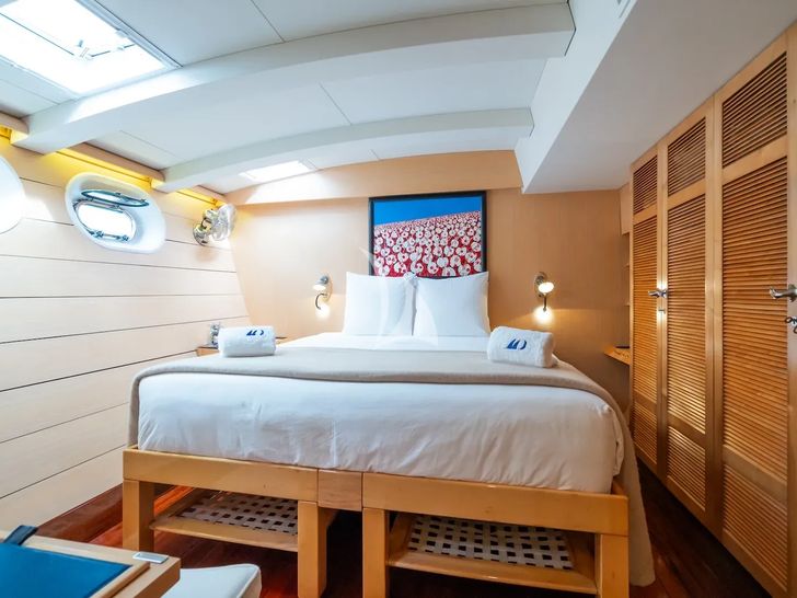 DOUCE FRANCE Alu Marine 42m - VIP cabin 1 DOUCE FRANCE Alu Marine 42m - VIP cabin 1