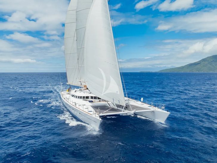 DOUCE FRANCE Alu Marine 42m - cruising bow view DOUCE FRANCE Alu Marine 42m - cruising bow view