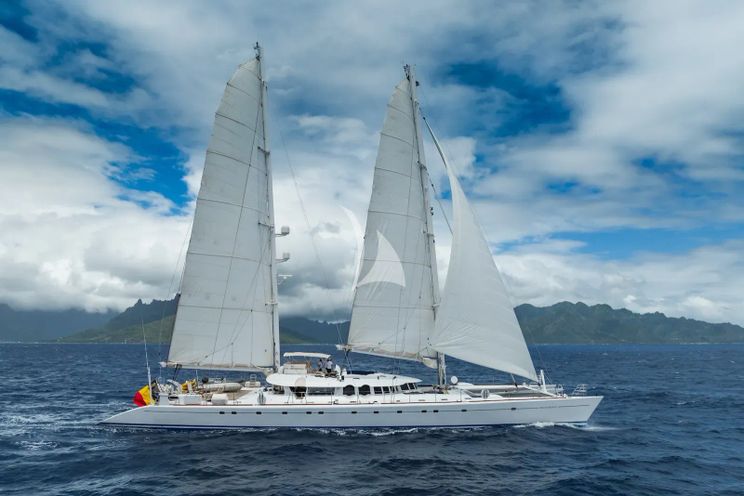 Charter Yacht DOUCE FRANCE - Alu Marine 42m - 6 Cabins - Raiatea - Bora Bora - Huahine - Tahiti