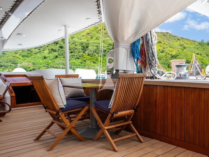 DOUCE FRANCE Alu Marine 42m - tea area DOUCE FRANCE Alu Marine 42m - tea area