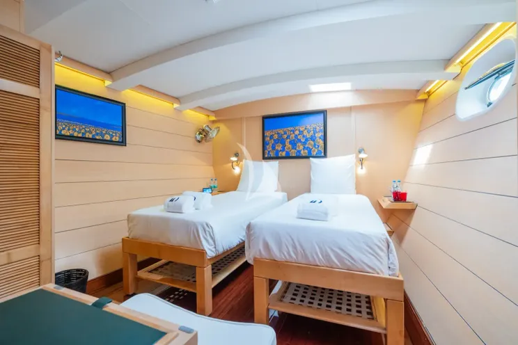 Charter Yacht DOUCE FRANCE - Alu Marine 42m - 6 Cabins - Raiatea - Bora Bora - Huahine - Tahiti