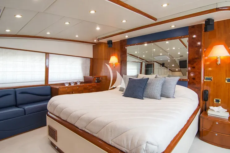 Charter Yacht DREAM B - Giant 99 - 5 Cabins - Athens - Mykonos - Paros - Cyclades - Greece