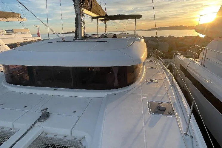 Charter Yacht DOUBLE TROUBLE - Lagoon 42 - 4 Cabins - St Raphael - Cannes - St Tropez - Nice - Antibes - Monaco - French Riviera