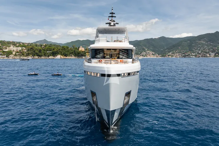 Charter Yacht DULCE DE LECHE - Blaundus B30 - 5 Cabins - Cannes - Monaco - St Tropez - Nice - The French Riviera