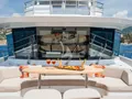 DULCE DE LECHE Blaundus B30 - foredeck lounge DULCE DE LECHE Blaundus B30 - foredeck lounge