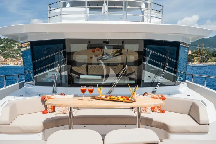 Charter Yacht DULCE DE LECHE - Blaundus B30 - 5 Cabins - Cannes - Monaco - St Tropez - Nice - The French Riviera