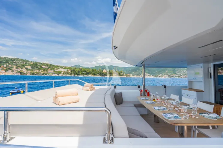 Charter Yacht DULCE DE LECHE - Blaundus B30 - 5 Cabins - Cannes - Monaco - St Tropez - Nice - The French Riviera