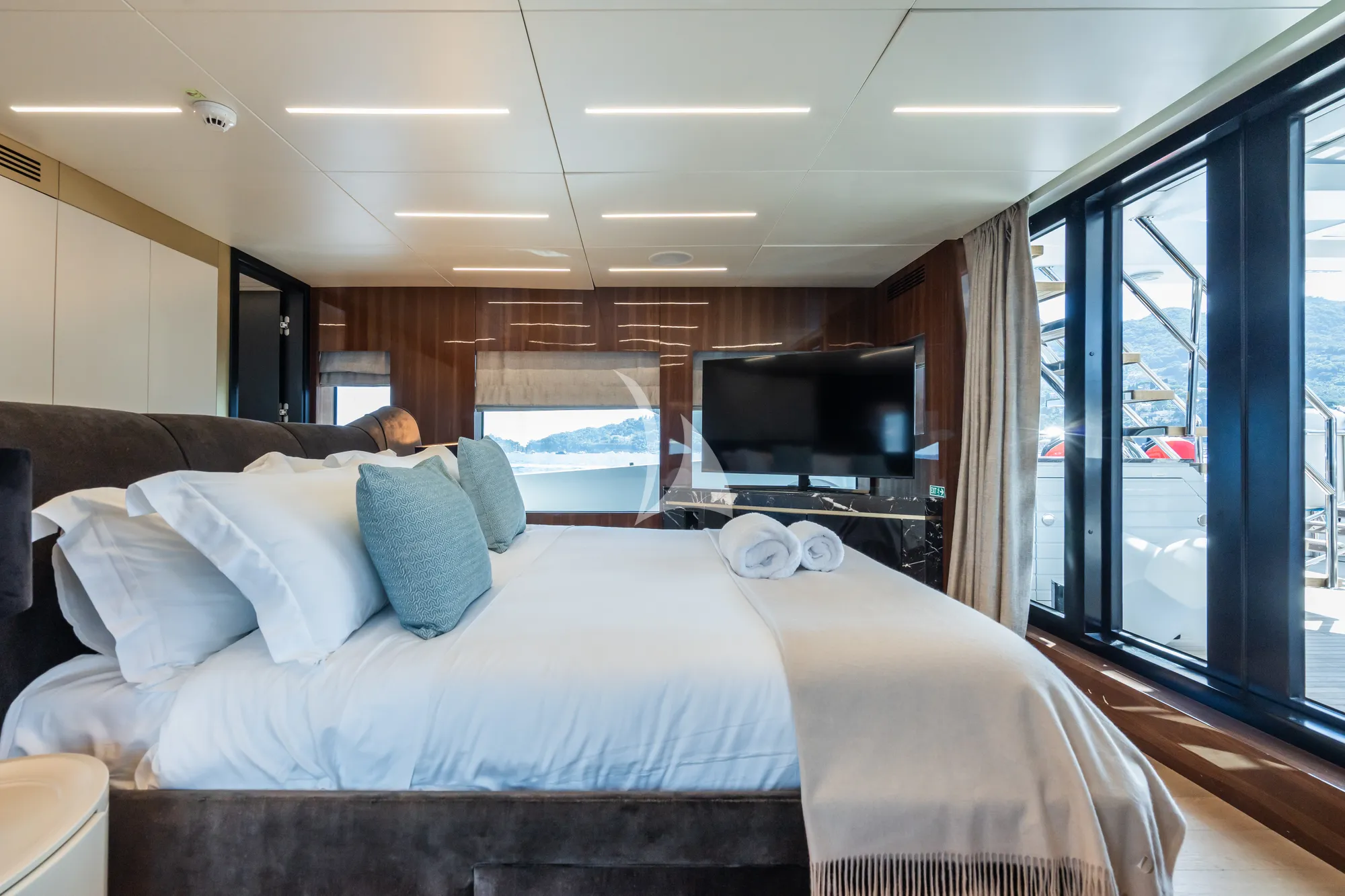 DULCE DE LECHE Blaundus B30 - master cabin 2 bed