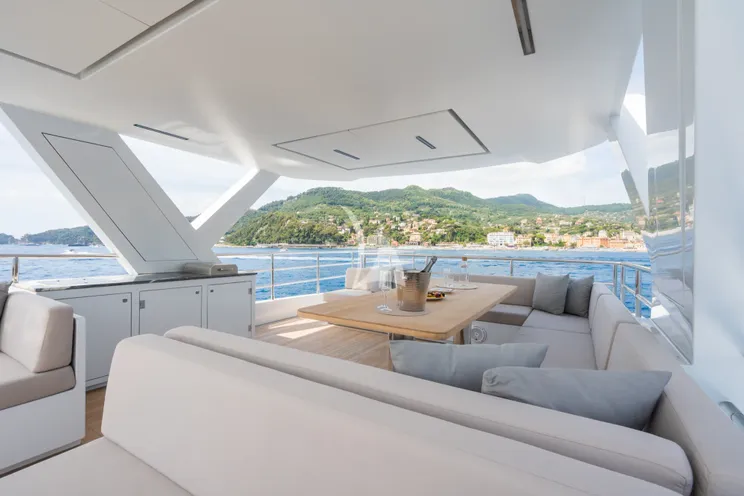 Charter Yacht DULCE DE LECHE - Blaundus B30 - 5 Cabins - Cannes - Monaco - St Tropez - Nice - The French Riviera