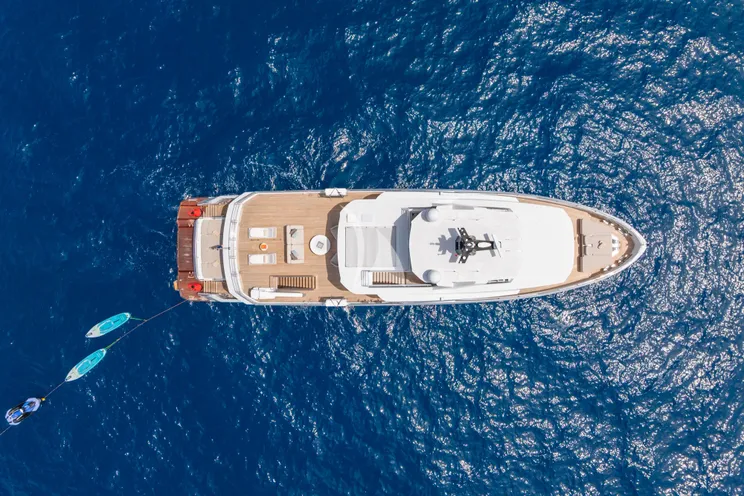 Charter Yacht DULCE DE LECHE - Blaundus B30 - 5 Cabins - Cannes - Monaco - St Tropez - Nice - The French Riviera