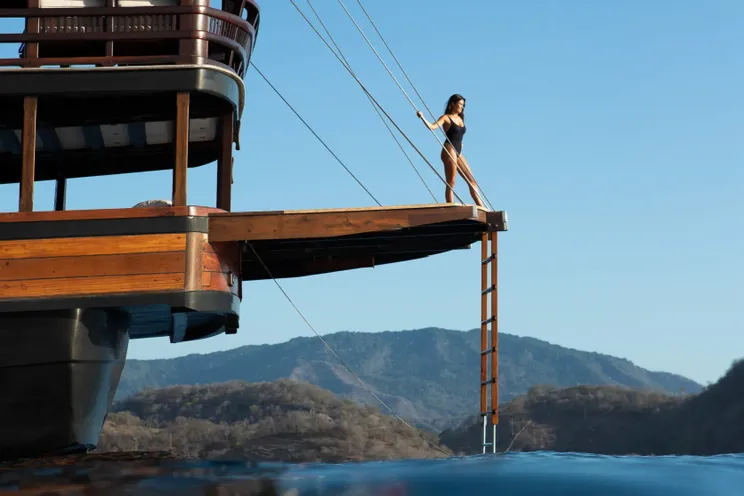 Charter Yacht DUNIA BARU - Phinisi 51m - 7 Cabins - Labuan Bajo - Komodo - Raja Ampat - Indonesia