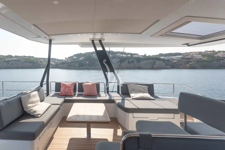 Charter Yacht DOLCE VITA III - Fountaine Pajot Samana 59 - 4 Cabins - Cannes - Monaco - St Tropez - Nice - Antibes - The French Riviera