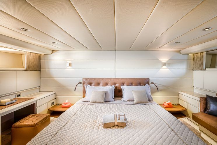 Charter Yacht DIAMS - Astondoa 69 - 4 Cabins - Cannes - Nice - St Tropez - French Riviera