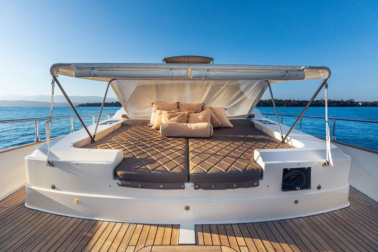 Charter Yacht DIAMS - Astondoa 69 - 4 Cabins - Cannes - Nice - St Tropez - French Riviera
