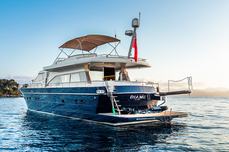Charter Yacht DIAMS - Astondoa 69 - 4 Cabins - Cannes - Nice - St Tropez - French Riviera