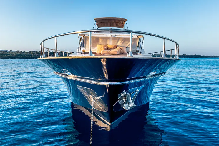 Charter Yacht DIAMS - Astondoa 69 - 4 Cabins - Cannes - Nice - St Tropez - French Riviera