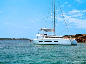 DUFOUR 48 - 7 Cabins(5 Double + 1 Twin Bunk + 2 Single Cabins)- 2023 - Split - Hvar - Dubrovnik DUFOUR 48 - 7 Cabins(5 Double + 1 Twin Bunk + 2 Single Cabins)- 2023 - Split - Hvar - Dubrovnik